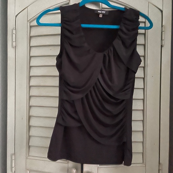 Nine West Tops - Nine West Sleeveless Fitted Top with Flattering Ruching Size Small